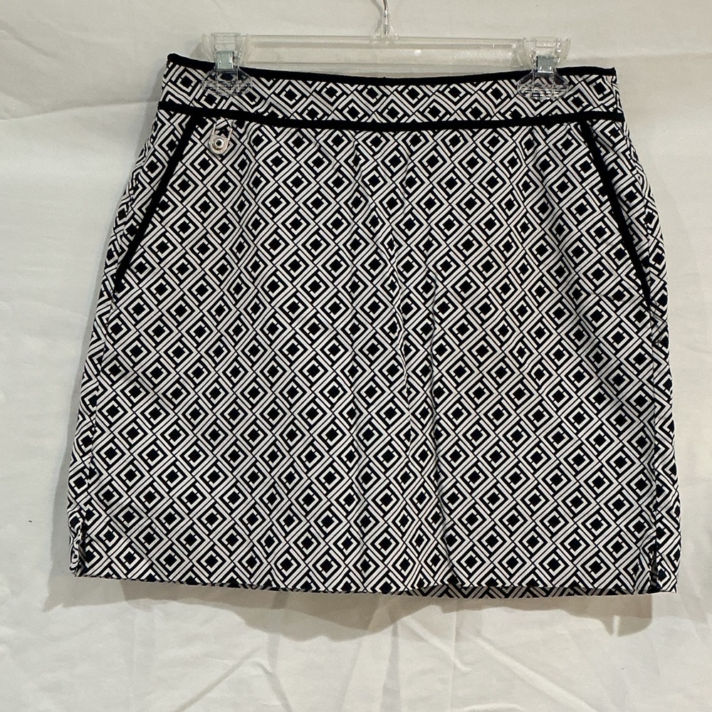 Liz Claiborne Black & White Geometric A-Line Mini Skirt